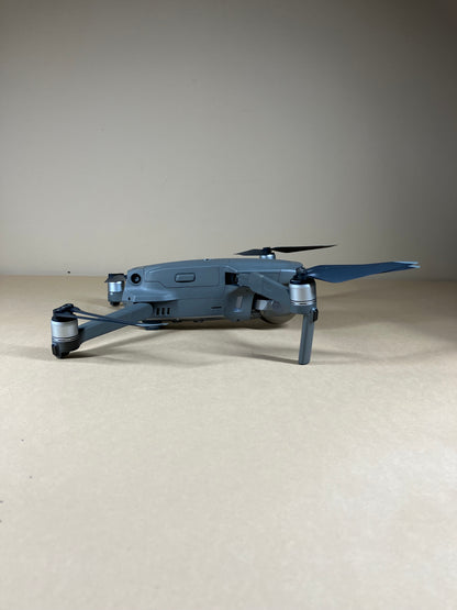 DJI Mavic 2 Pro 4K Quadcopter Camera Drone L1P Fly More Combo
