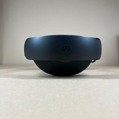 New Meta Quest Pro 256GB Standalone All-in-One VR Headset 891-0071-01