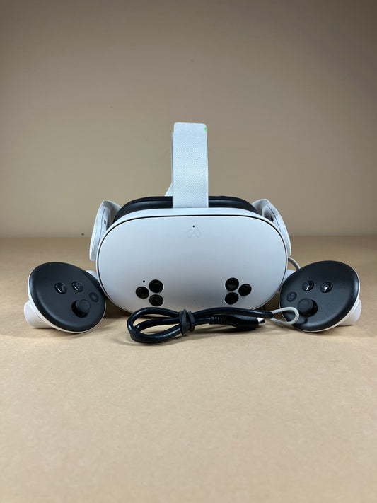 Meta Quest 3S 128GB Standalone All-in-One VR Headset SK-1000203-01