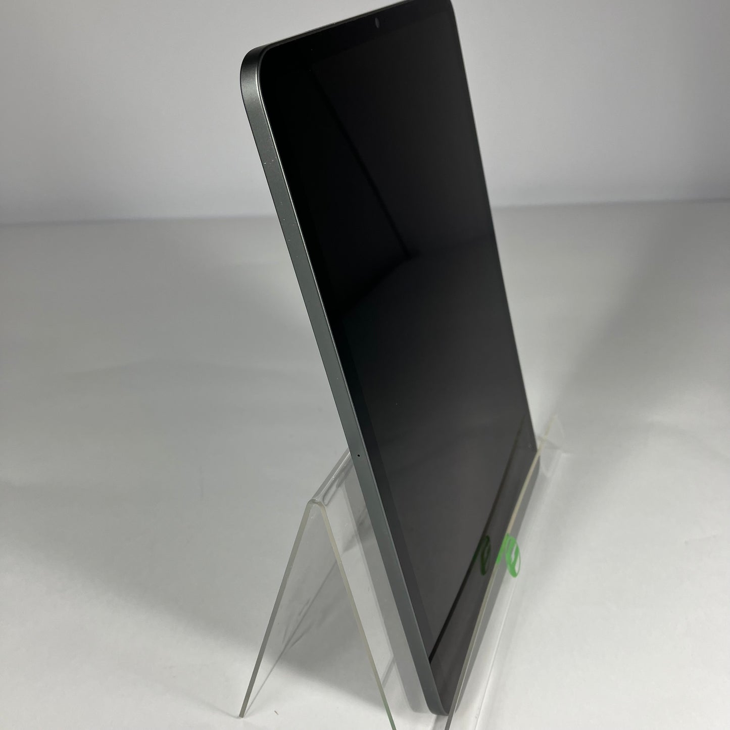 WiFi Only Apple iPad Pro 11" 3rd Gen 256GB Space Gray MHQU3LL/A