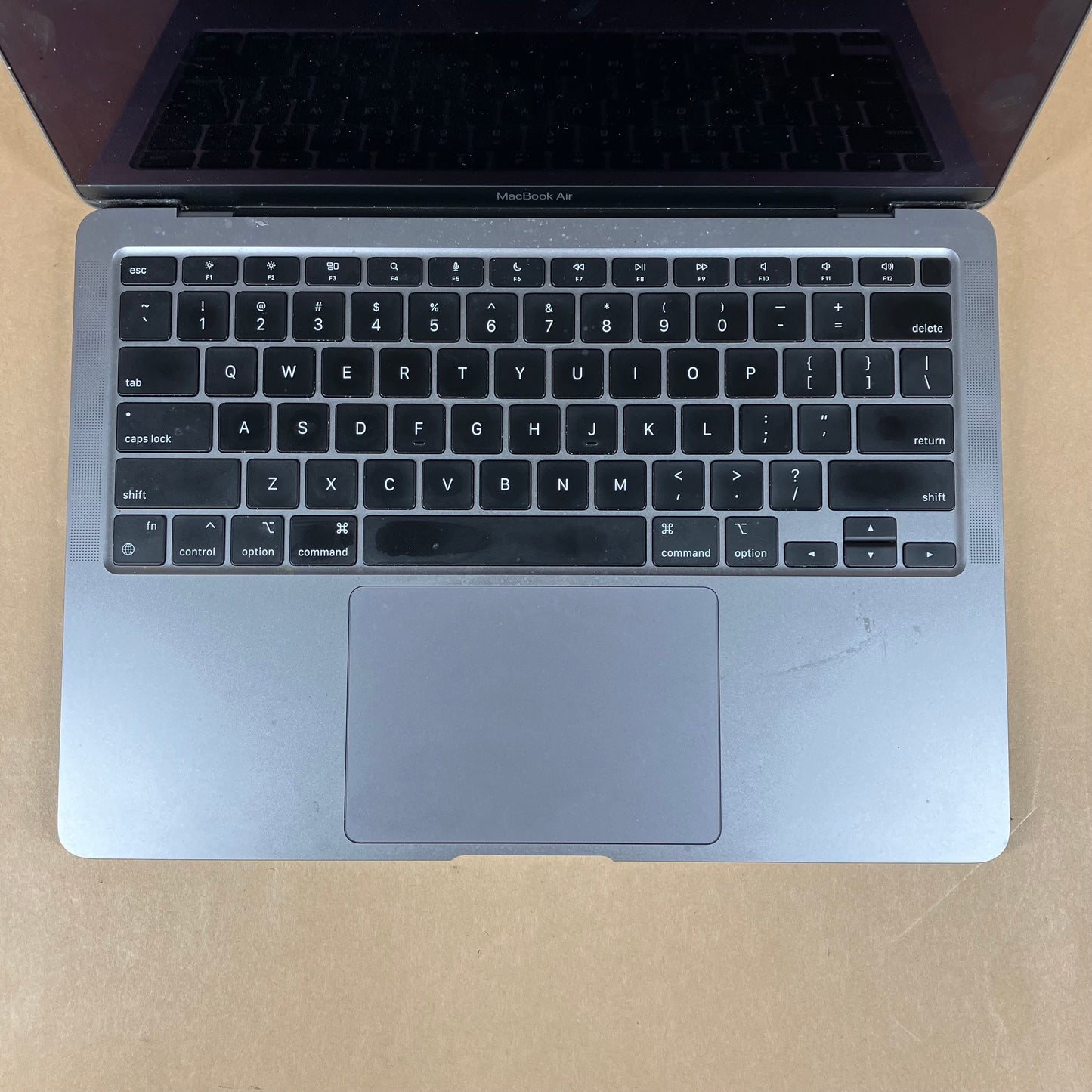 2020 Apple MacBook Air 13.3" M1 7C GPU 3.2GHz 16GB RAM 256GB SSD A2337