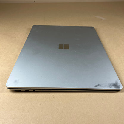 Microsoft Surface Laptop 1 1769 13.5" i5-7200U 2.5GHz 8GB RAM 256GB SSD w Dock