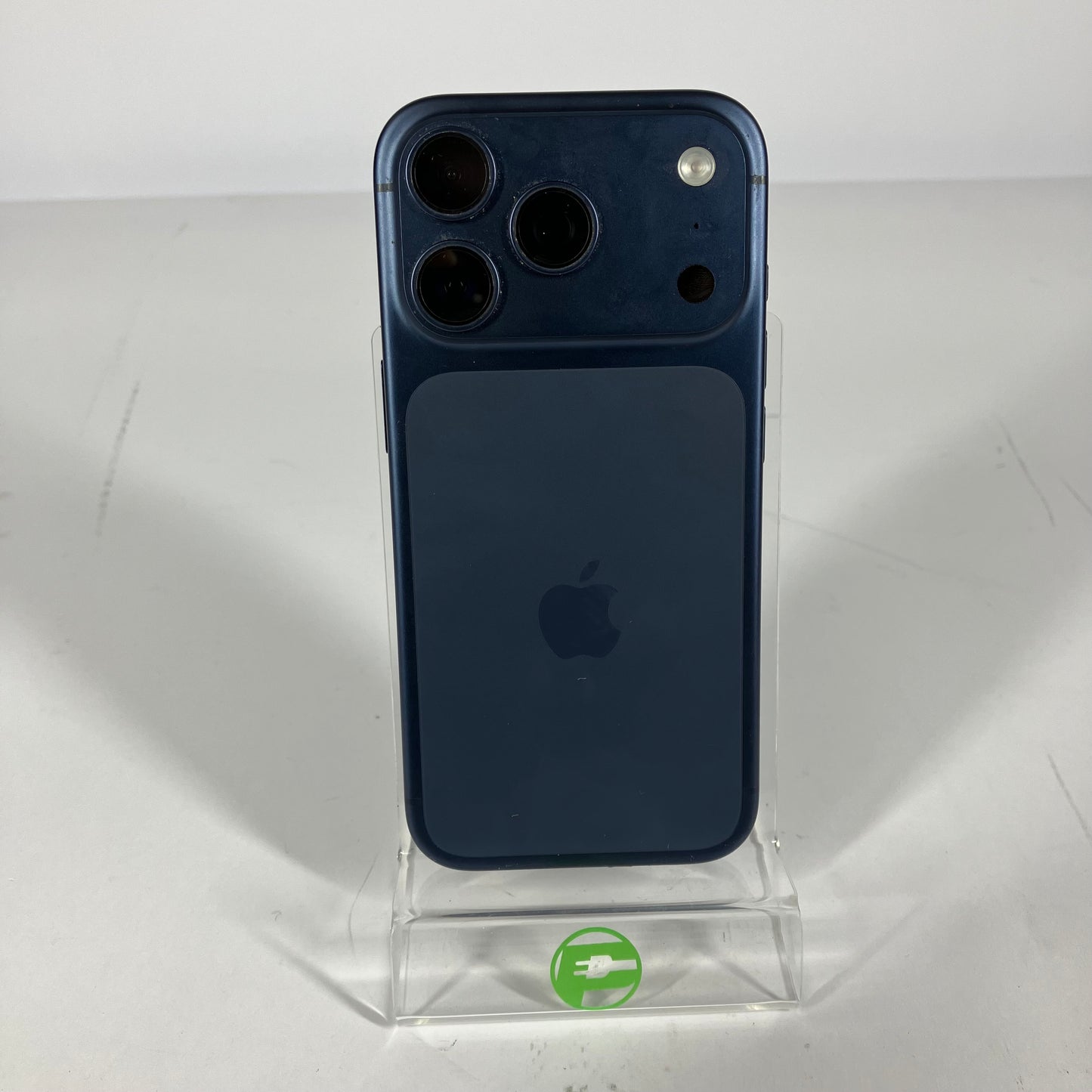Factory Unlocked Apple iPhone 17 Pro 256GB Deep Blue MG7M4LL/A