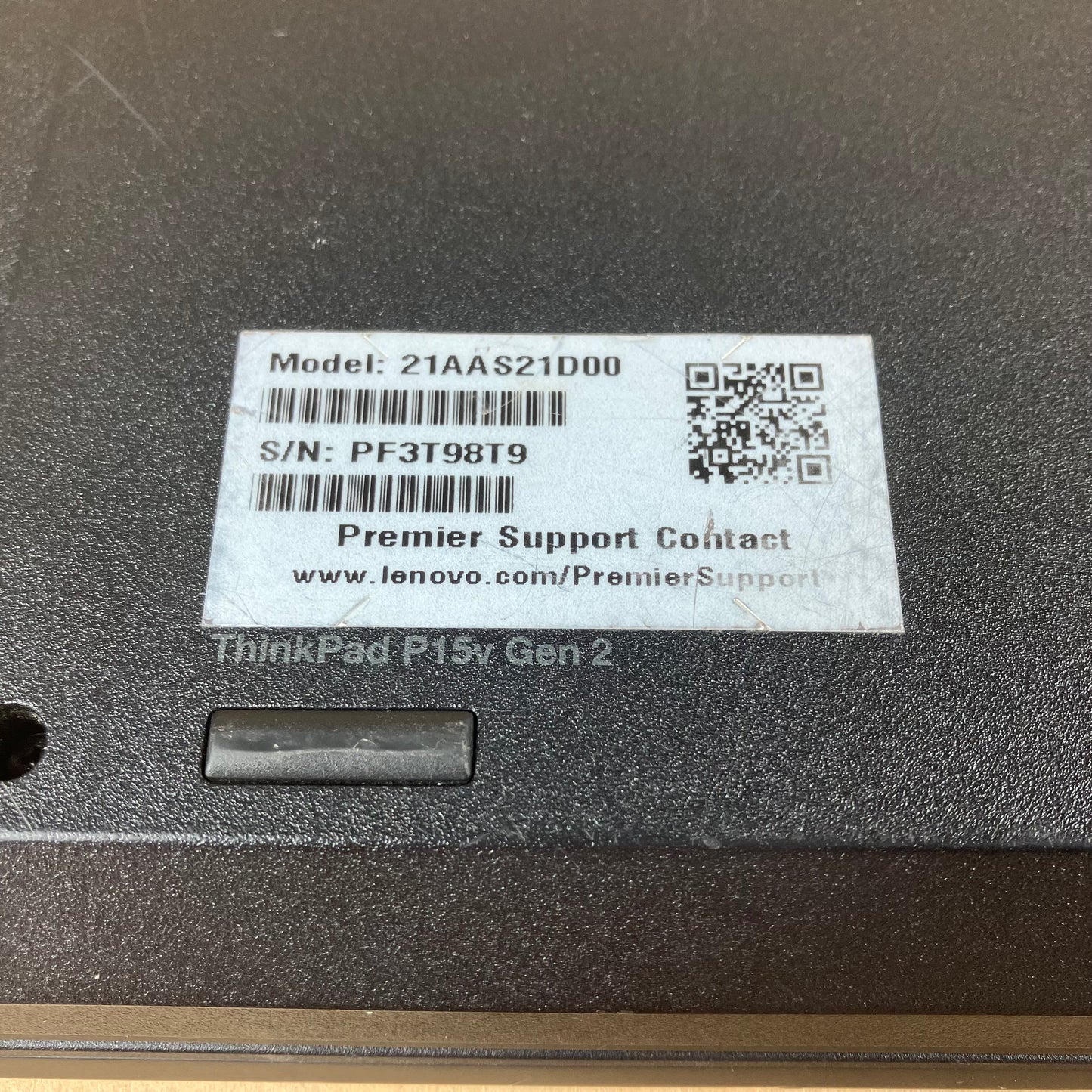 Lenovo ThinkPad P15v Gen 2 15.6" i7-11850H 2.5GHz 32GB RAM RTX A2000 NO HDD NO OS