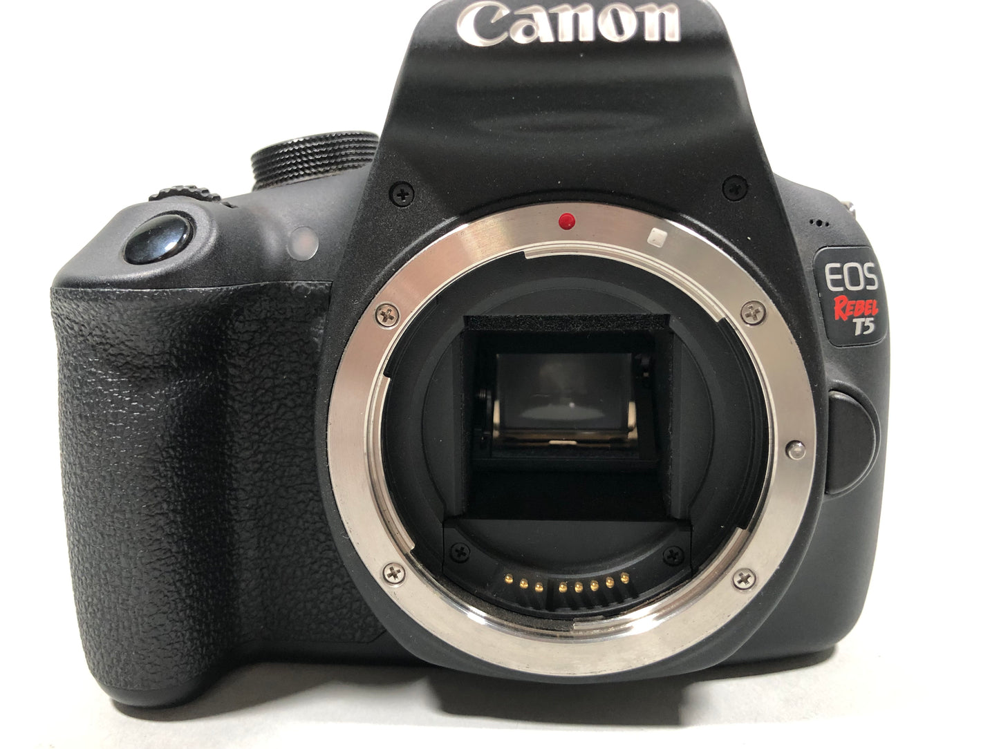 Canon EOS Rebel T5 18.0MP Digital SLR DSLR Camera Body Only