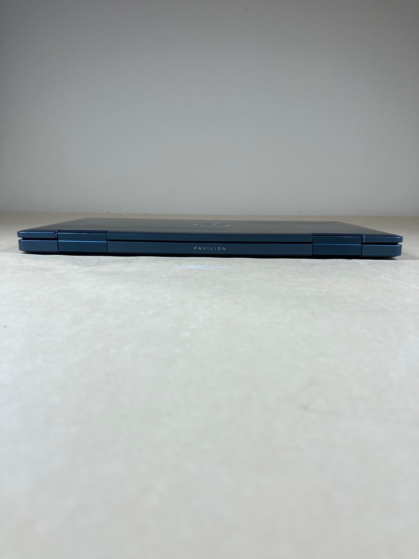HP Pavilion x360 2-in-1 14-EK0013DX 14" i3-1215U 1.2GHz 8GB RAM 256GB SSD