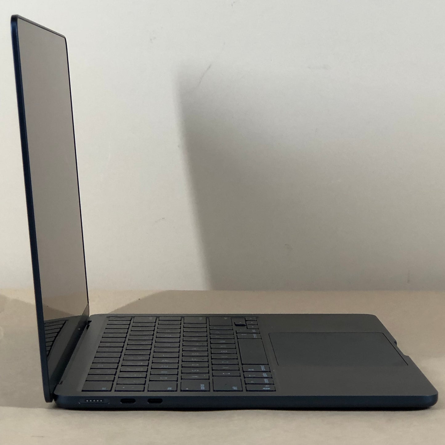 2025 Apple MacBook Air 13.3" M4 8C GPU 4.5GHz 16GB RAM 256GB SSD A3240