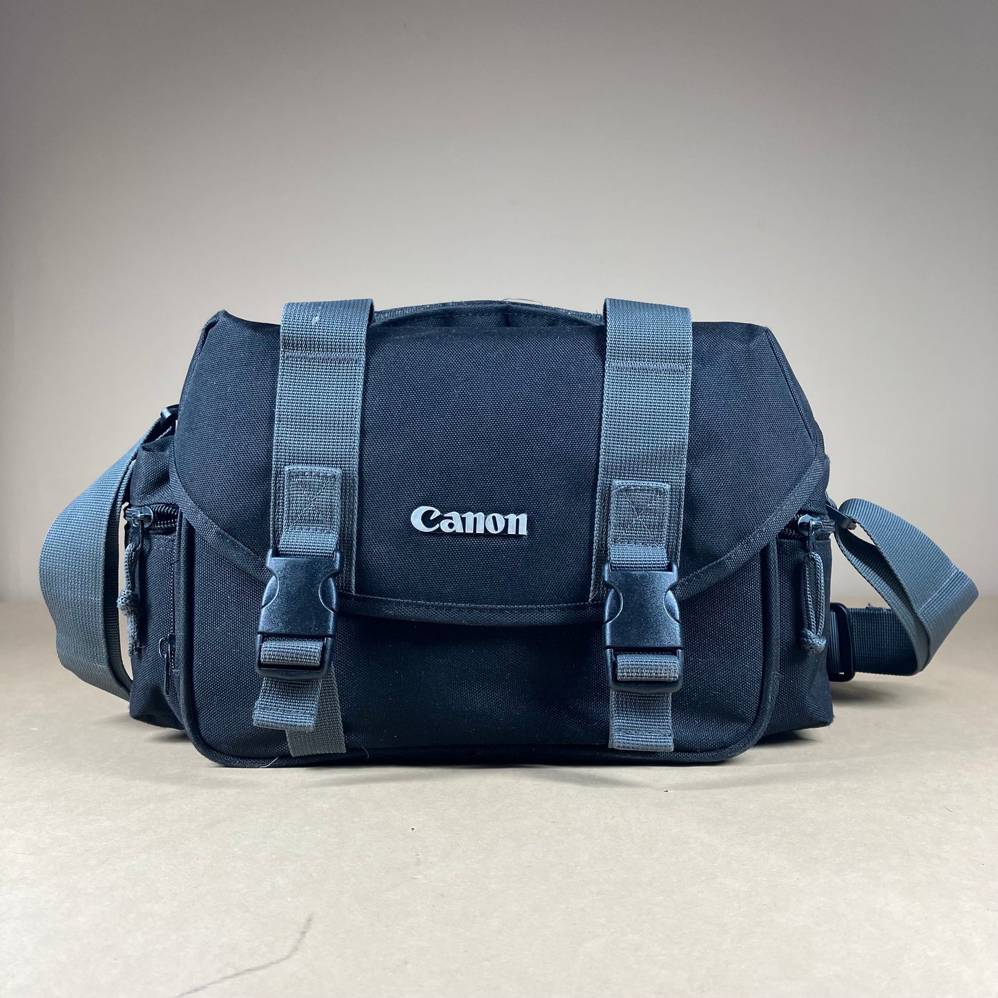 Canon EOS 70D with Canon 50 MM 1:18 STM Lens