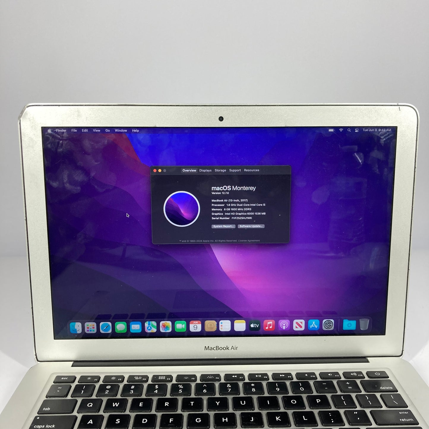 2017 Apple MacBook Air 13.3" i5 1.8GHz 8GB RAM 128GB SSD Silver A1466