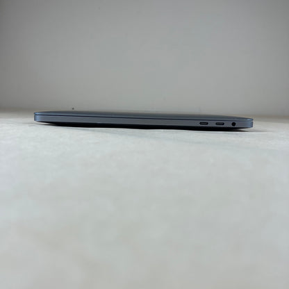 2018 Apple MacBook Air 13.3" i5 2.3GHz 8GB RAM 256GB SSD Space Gray A1989