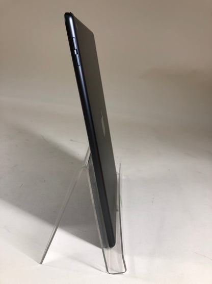 WiFi Only Apple iPad 9th Gen 64GB 17.5.1 Space Gray A2602