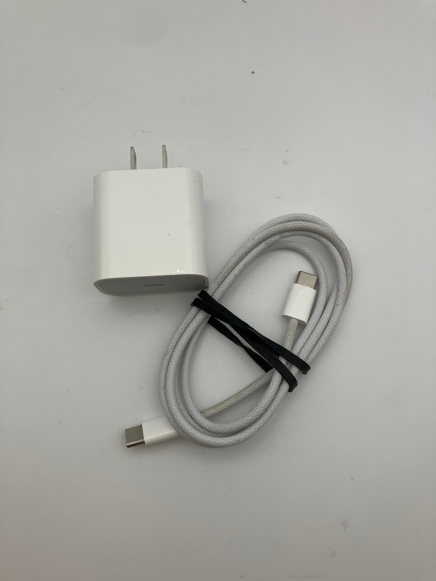 WiFi Only Apple iPad 11" (A16) 128GB Silver MD3Y4LL/A