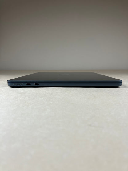 2024 Apple MacBook Air 13.6" M3 10C GPU 4.0GHz 16GB RAM 512GB SSD A3113