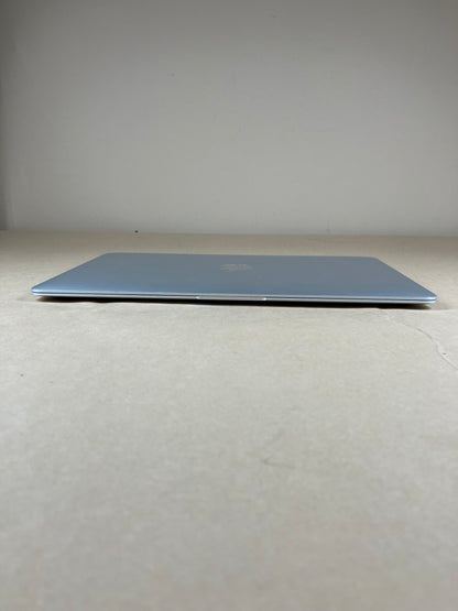 2018 Apple MacBook Air 13.3" i5 1.8GHz 8GB RAM 128GB SSD Silver A1932