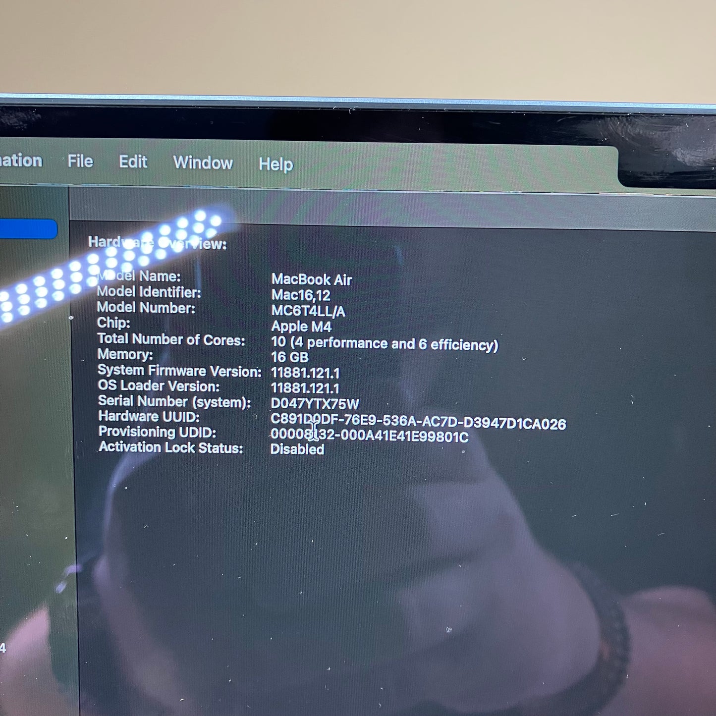 2025 Apple MacBook Air 13.6" M4 8C GPU 4.5GHz 16GB RAM 256GB SSD A3240