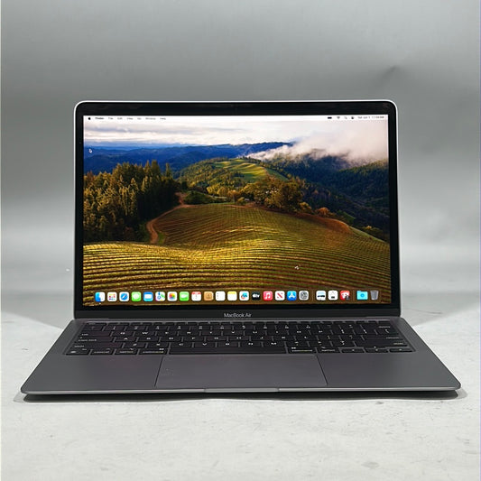 2020 Apple MacBook Air 13.3" M1 3.2GHz 8GB RAM 256GB SSD Space Gray A2237
