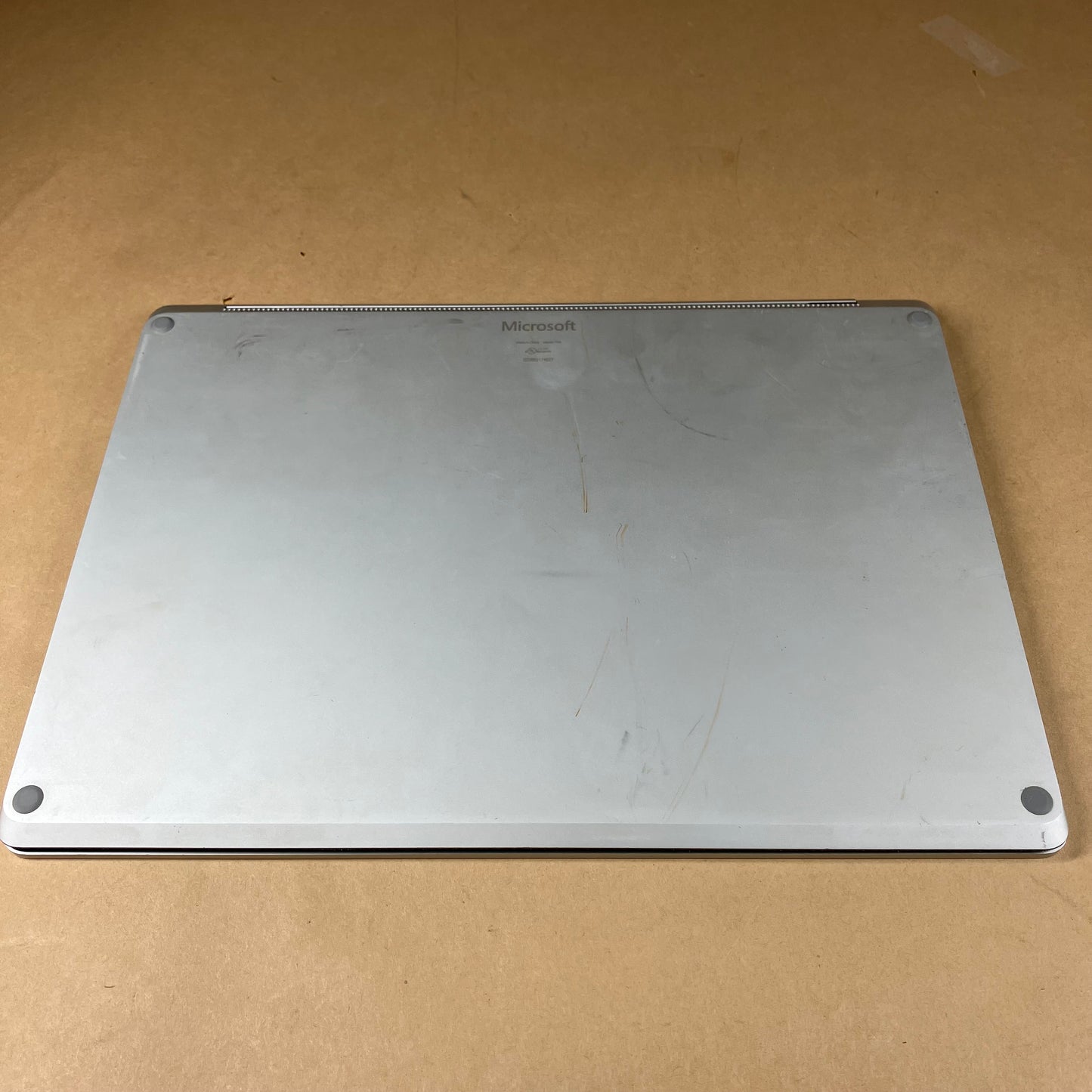 Microsoft Surface Laptop 1 1769 13.5" i5-7200U 2.5GHz 8GB RAM 256GB SSD w Dock