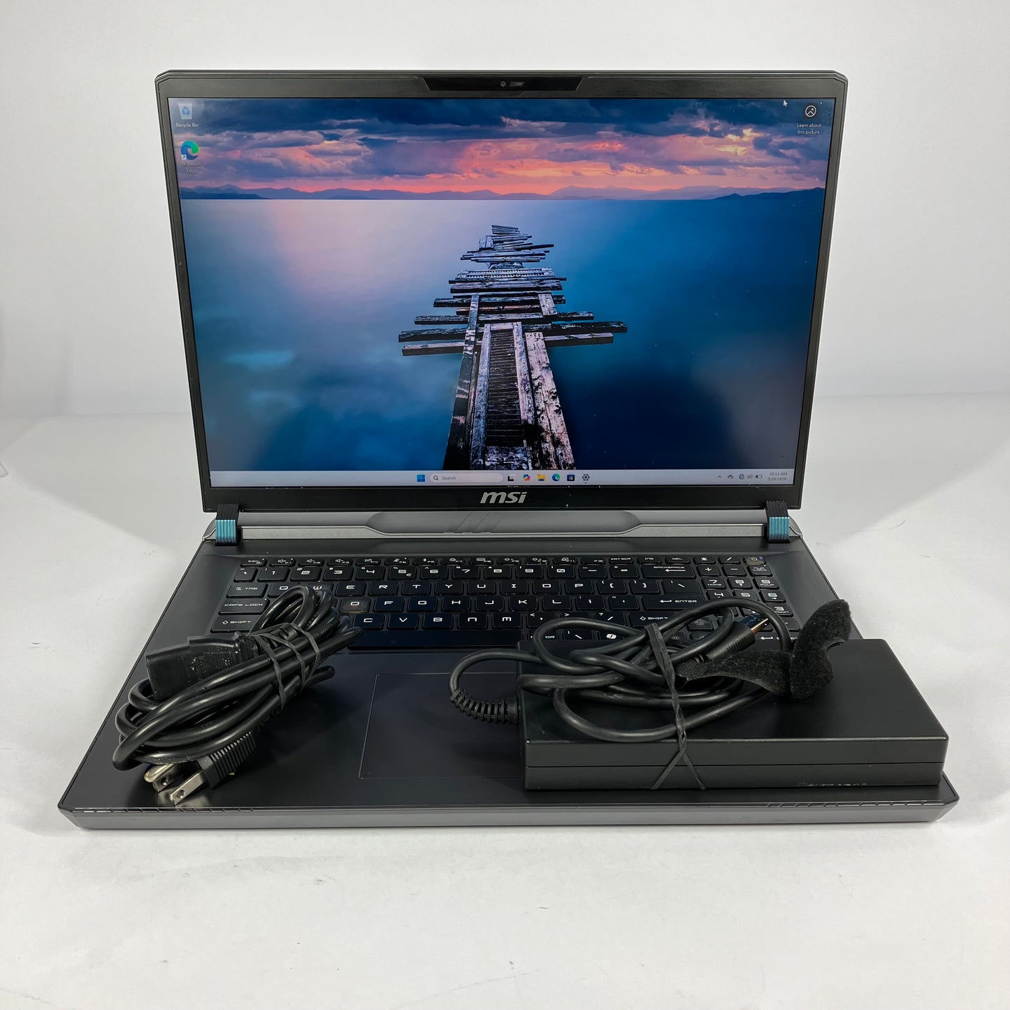 MSI Vector 17 HX A14V 17" i9-14900HX 2.3GHz 32GB RAM 1TB SSD GeForce RTX 4070