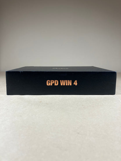 New GPD WIN 4 Handeld Gaming PC AMD RYZEN AI 9 HX 370 32GB RAM 4TB SSD (2025)