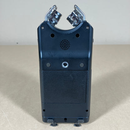 TASCAM DR-40 Linear PCM Recorder