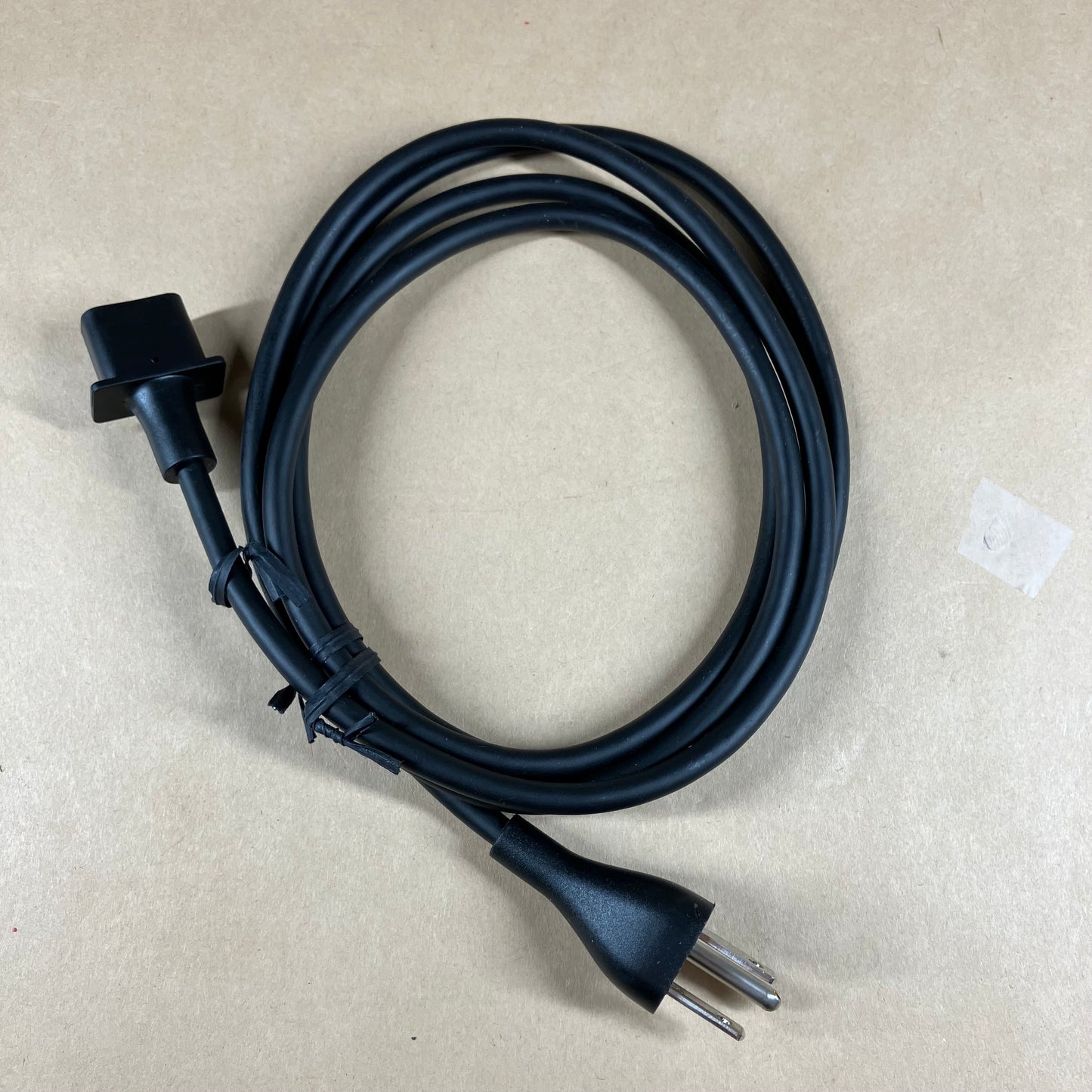 HP OmniDesk Slim S03-0003W i3-14100 3.50GHz 8GB RAM 512GB SSD