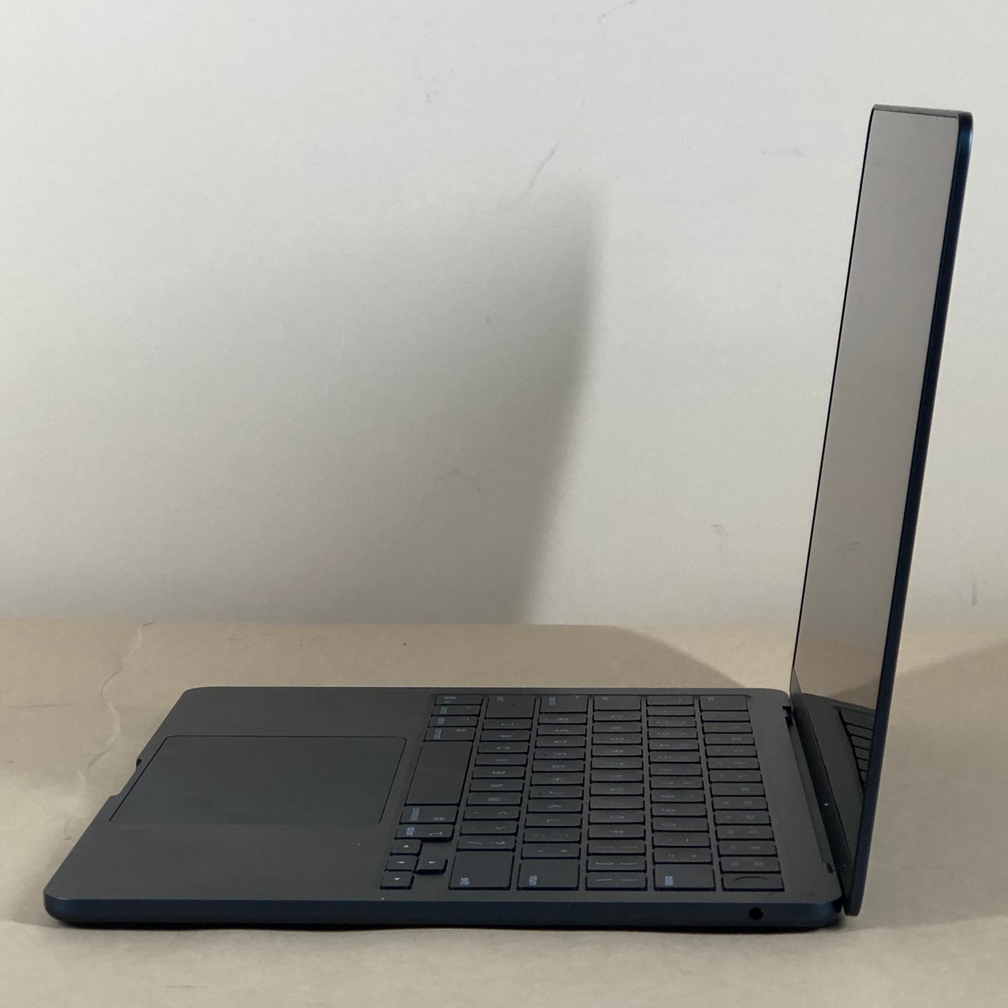 2025 Apple MacBook Air 13.3" M4 8C GPU 4.5GHz 16GB RAM 256GB SSD A3240