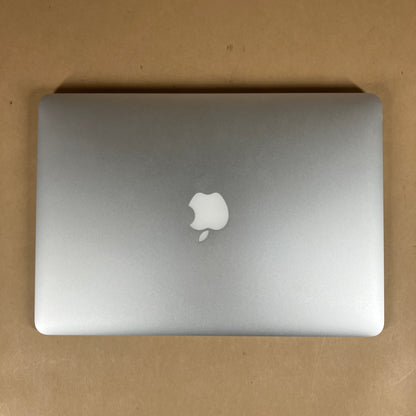 2017 Apple MacBook Air 13.3" i5 1.8GHz 8GB RAM 128GB SSD Silver A1466