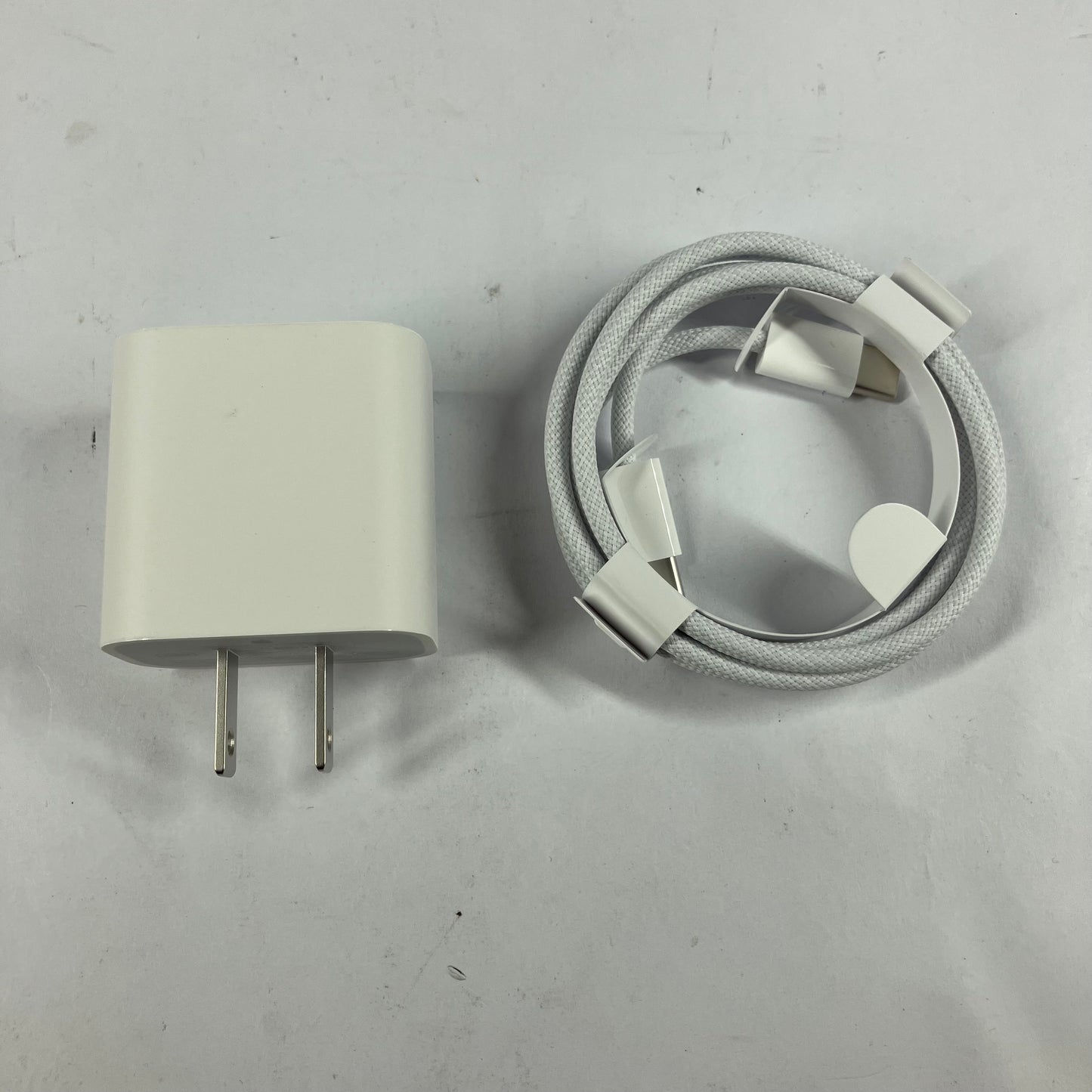 WiFi Only Apple iPad 11" (A16) 128GB Pink MD7J4LL/A