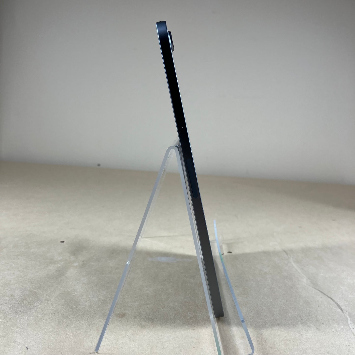 WiFi Only Apple iPad mini (A17 Pro) 128GB Space gray MXN63LL/A