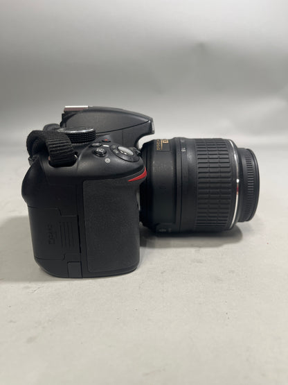 Nikon D3200 24.2MP Digital SLR DSLR Camera 1104 Shutter Count