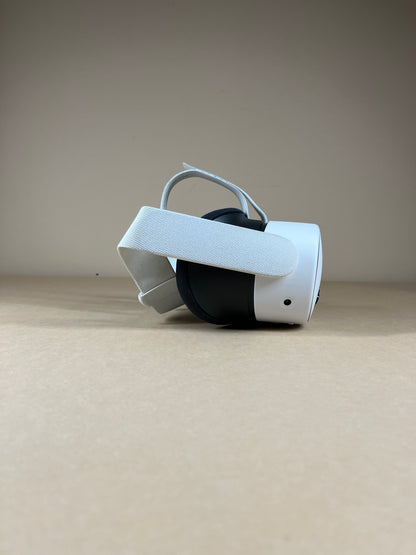 Meta Quest 3S 128GB Standalone All-in-One VR Headset SK-1000203-01
