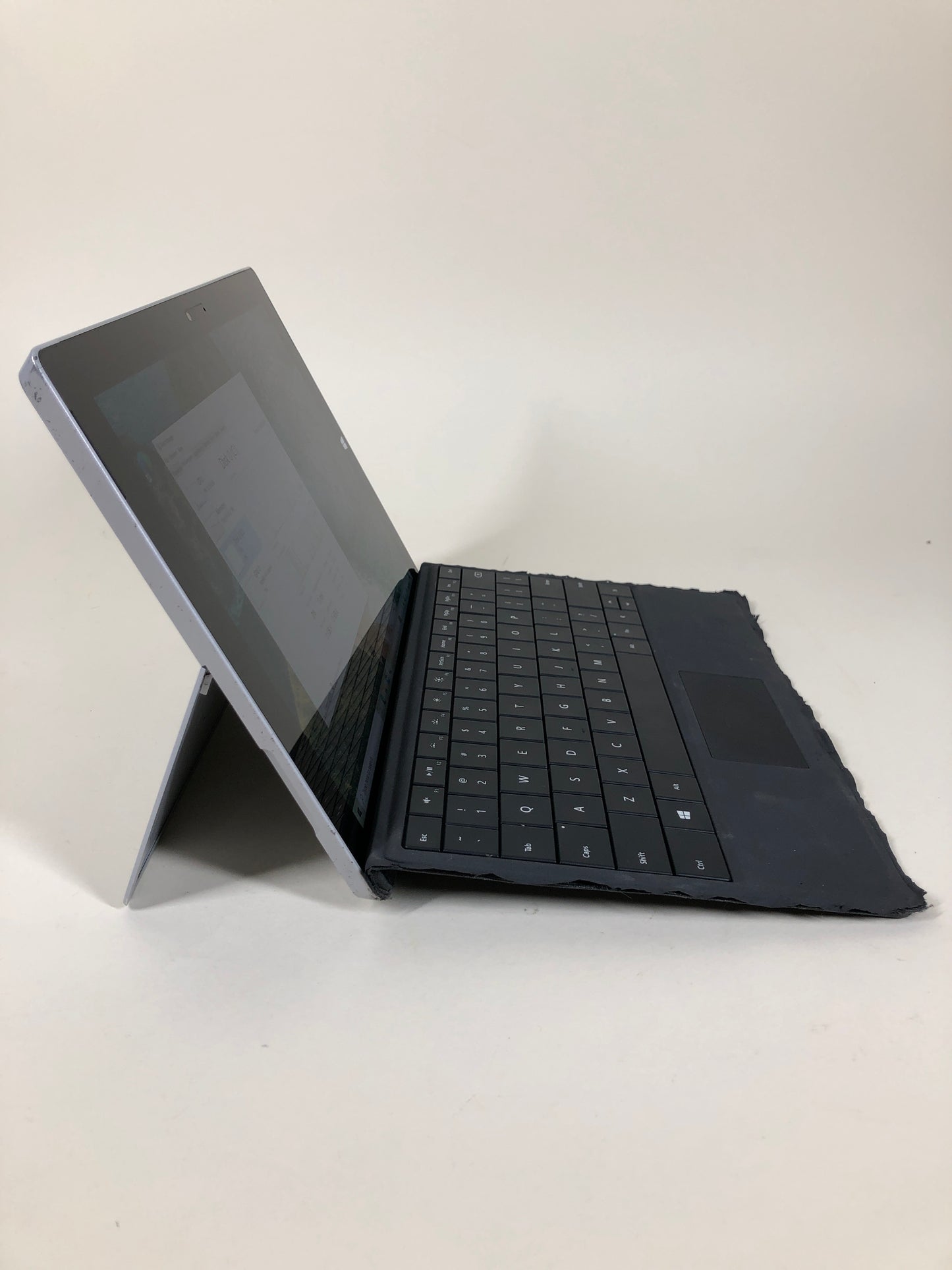 Microsoft Surface 3 10.8" Atom x7-Z8700 1.6GHz 2GB RAM 64GB SD