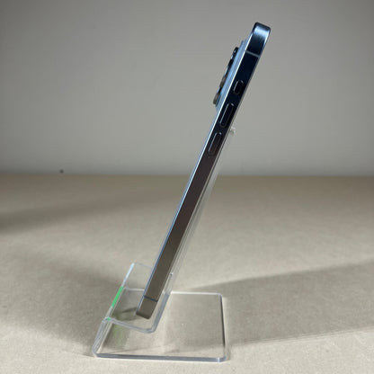 Unlocked Apple iPhone 15 Pro Max 256GB Natural Titanium MU683LL/A