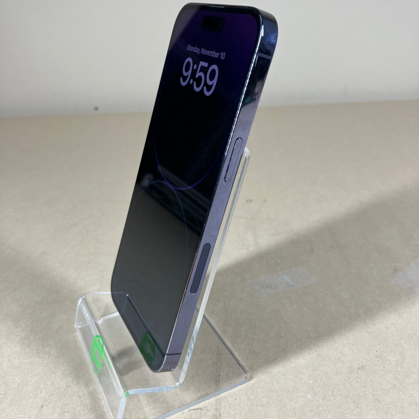 Unlocked Apple iPhone 14 Pro Max 128GB Deep Purple MQ8R3LL/A