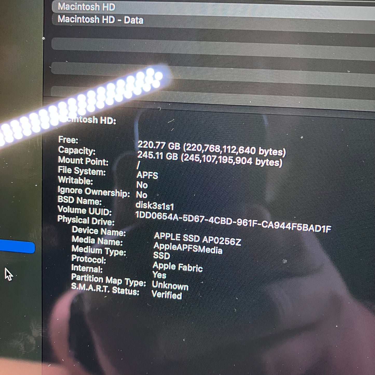 2025 Apple MacBook Air 13.6" M4 8C GPU 4.5GHz 16GB RAM 256GB SSD A3240