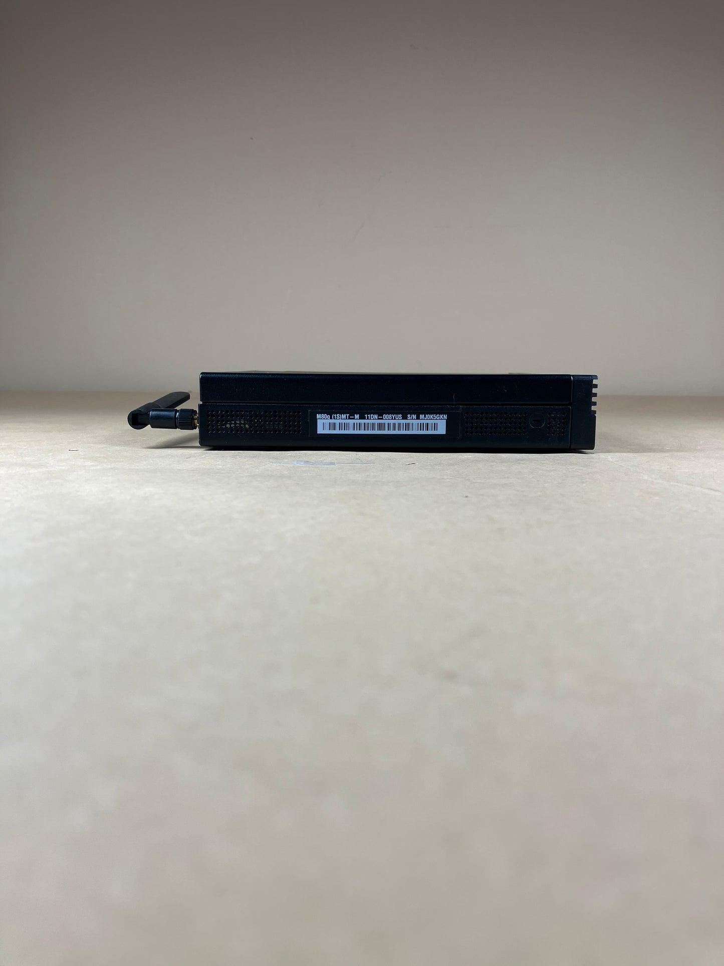 Lenovo ThinkCentre M80Q 11DN i5-10500T 2.3GHz 16GB RAM 256GB SSD