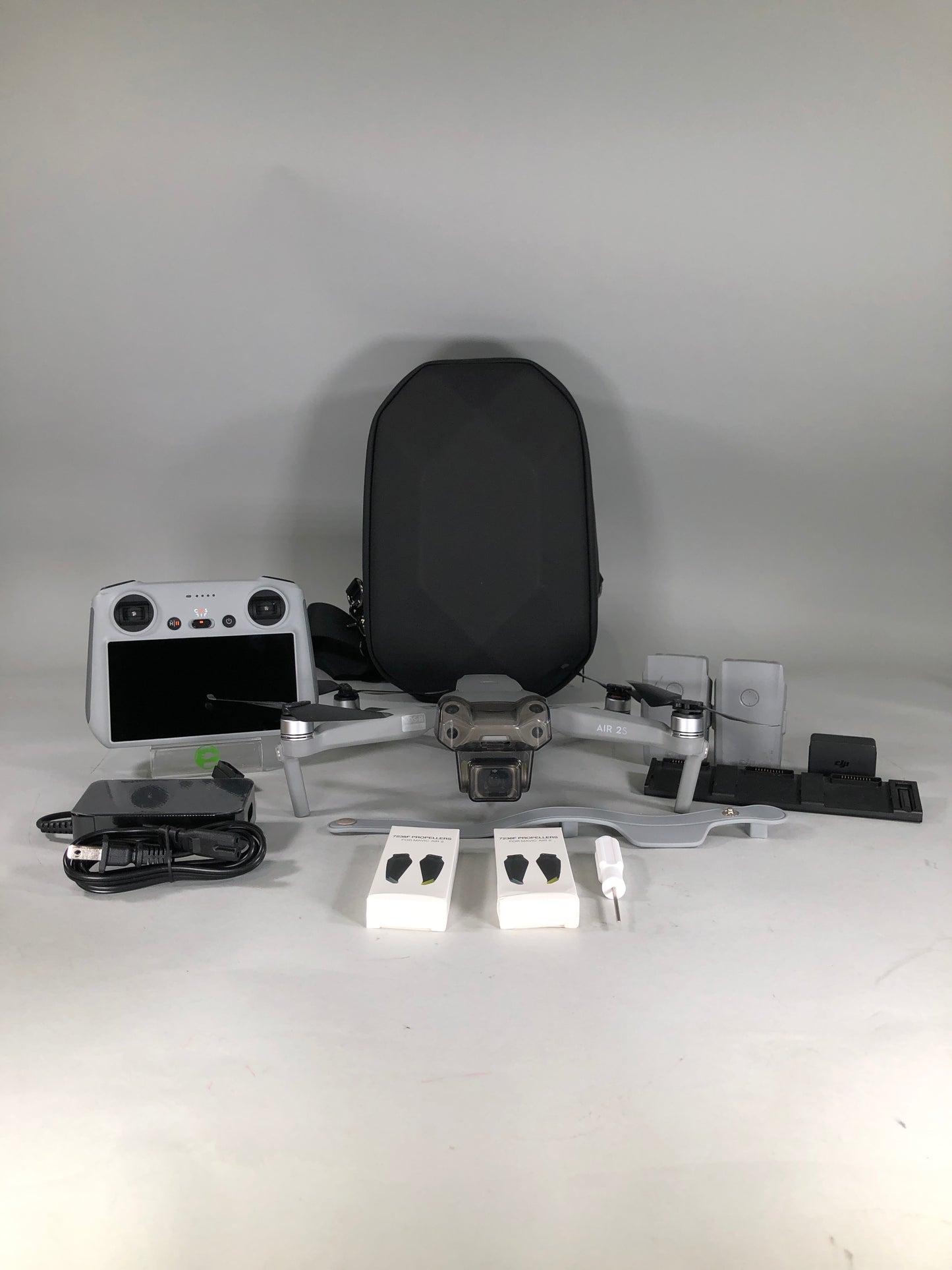 NEW DJI Air 2S Camera Drone DA2SUE1 Fly More Combo Unregistered