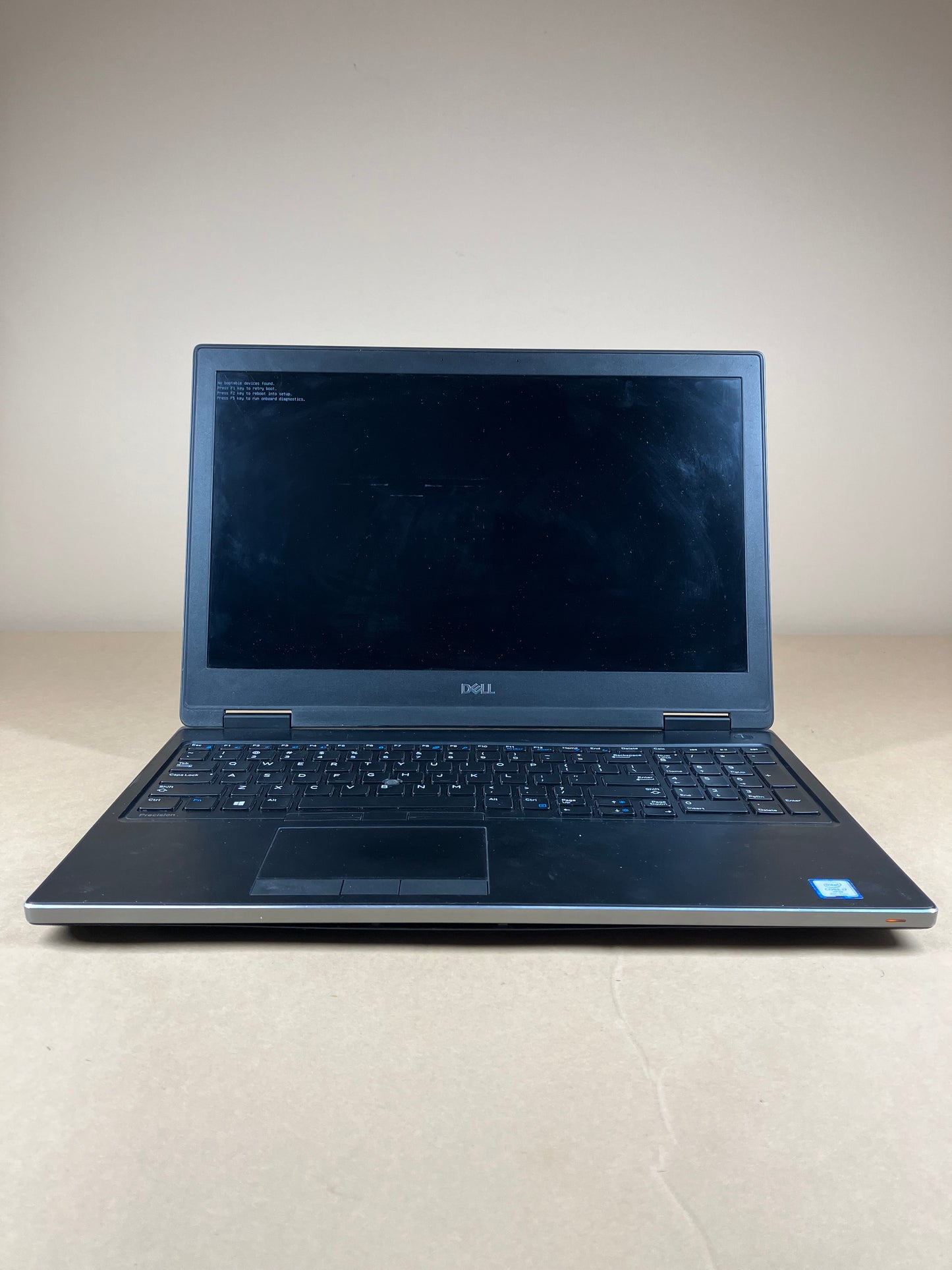 Dell Precision 7530 15.6" i7-8850H 2.6GHz 16GB RAM NO SSD Quadro P1000 NO OS