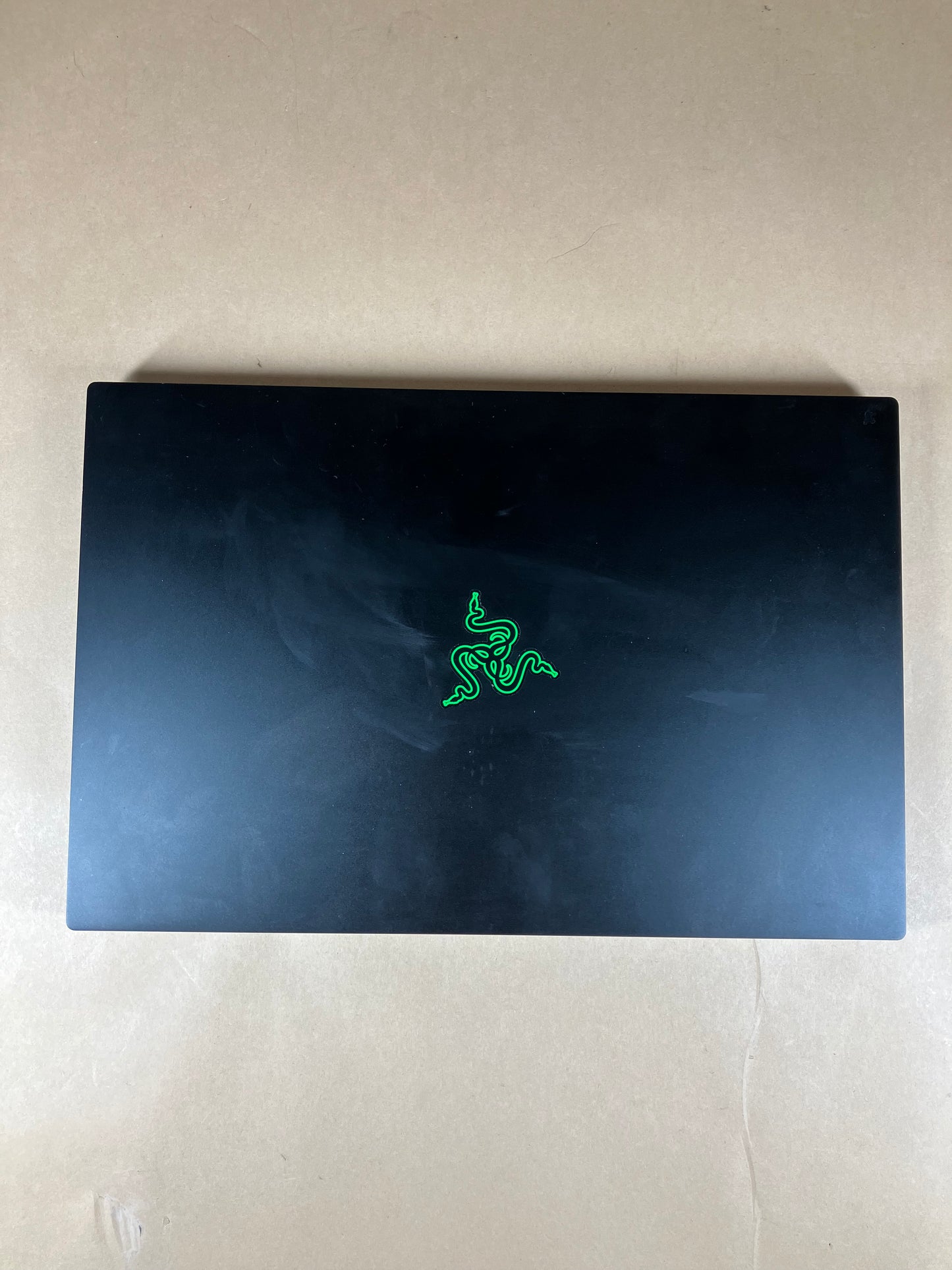 Razer Blade 15 RZ09-0369AE22 15.6" i7-10750H 16GB RAM 512GB SSD GeForce RTX 3060