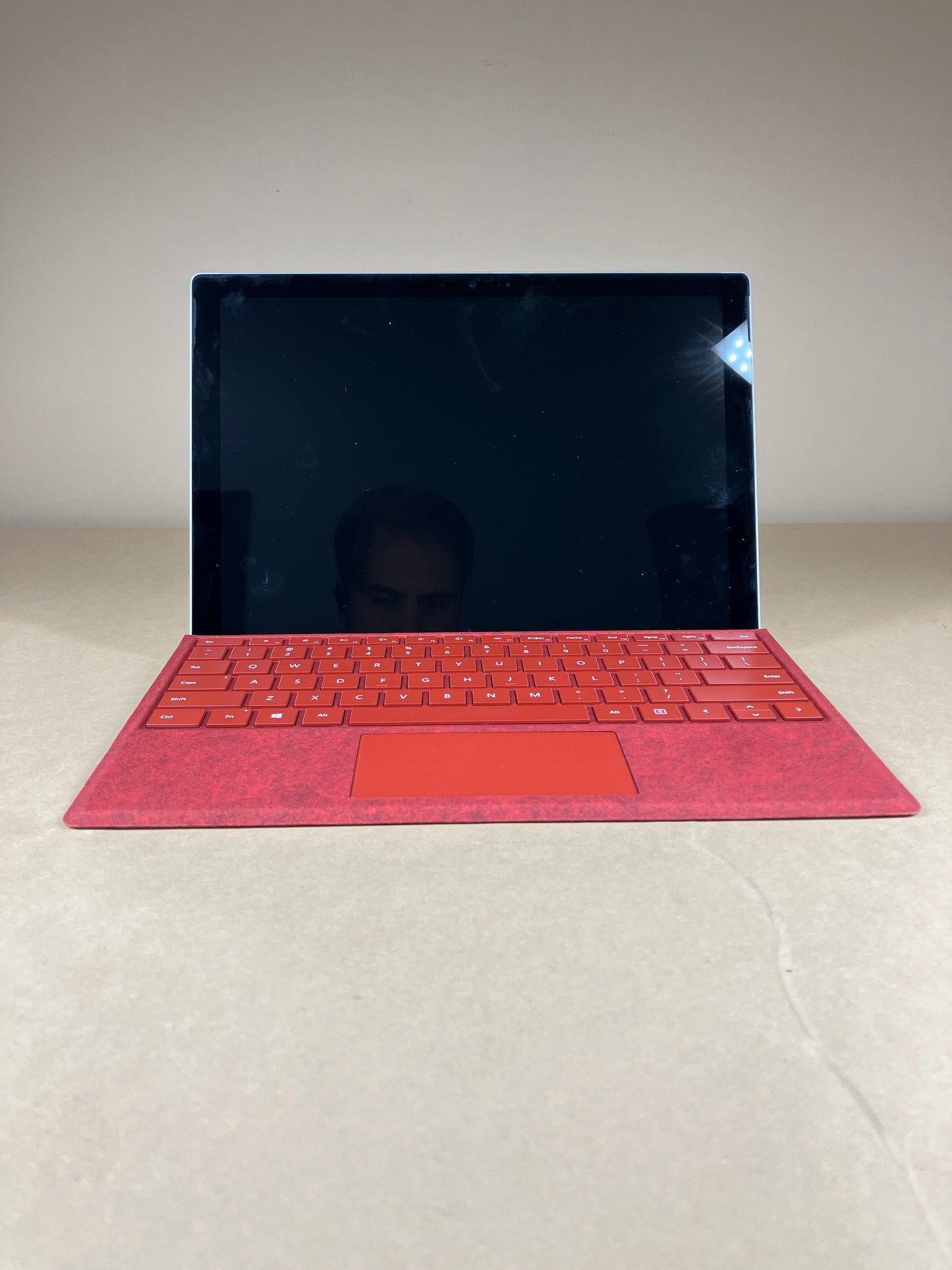 Microsoft Surface Pro 5 1796 12.3" i5-7300U 2.6GHz 4GB RAM 128GB SSD