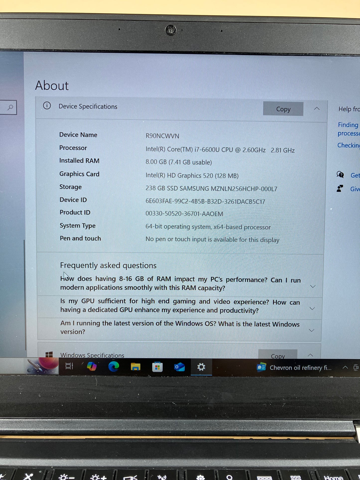 Lenovo ThinkPad X1 CARBON GEN 4 14" i7-6600U 2.6GHz 8GB RAM 256GB SSD
