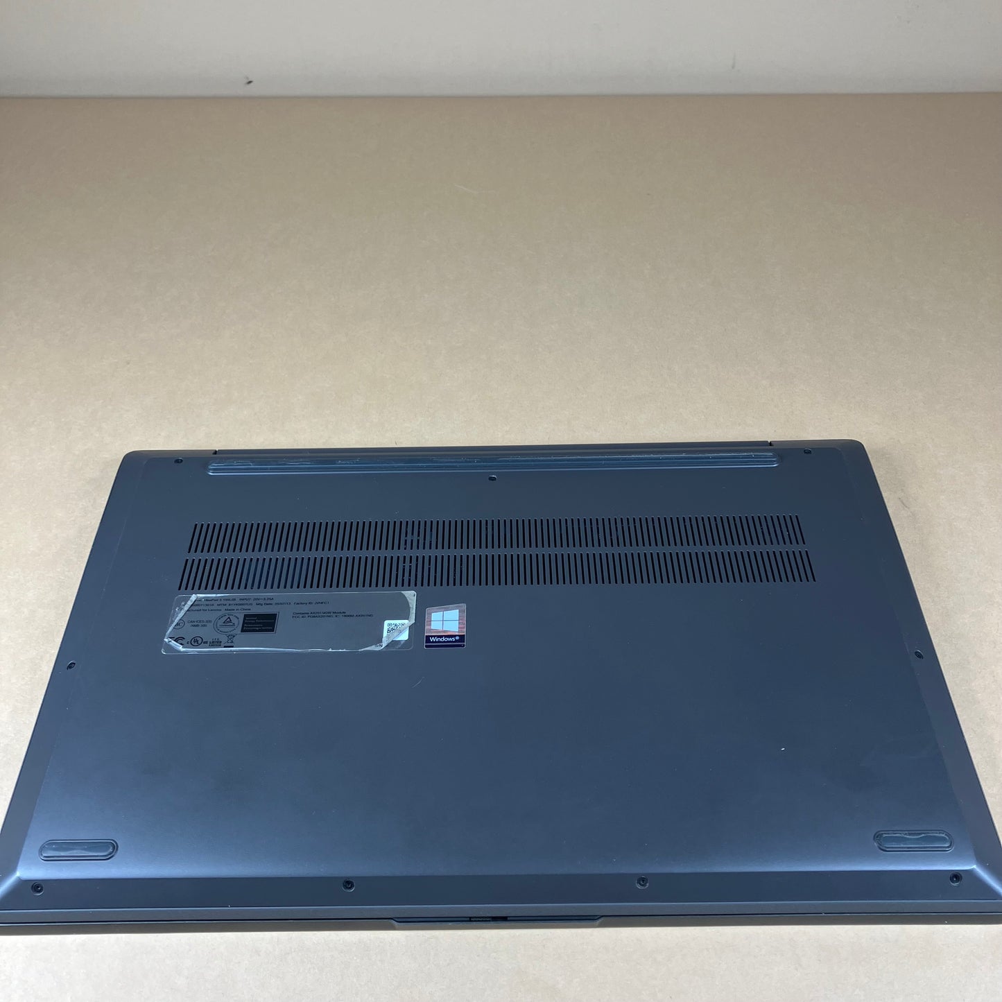 Lenovo IdeaPad 15IIL05 15.6" i5-1035G1 1.0GHz 8GB RAM 512GB SSD