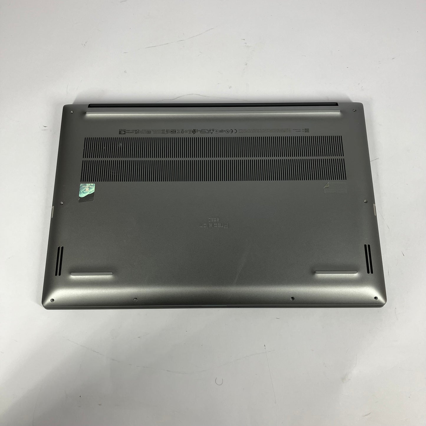 Dell Precision 5680 16" i7-13700H 2.4GHz 32GB RAM 512GB SSD RTX 2000 Ada