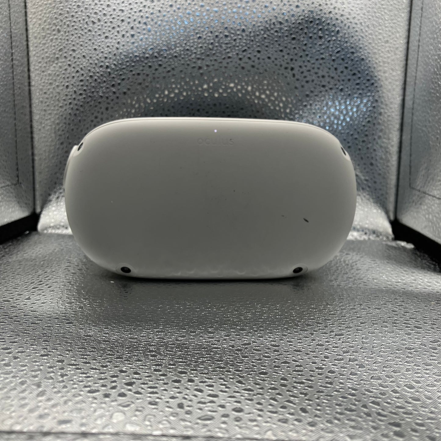 Oculus Quest 2 64GB VR Headset Only KW49CM