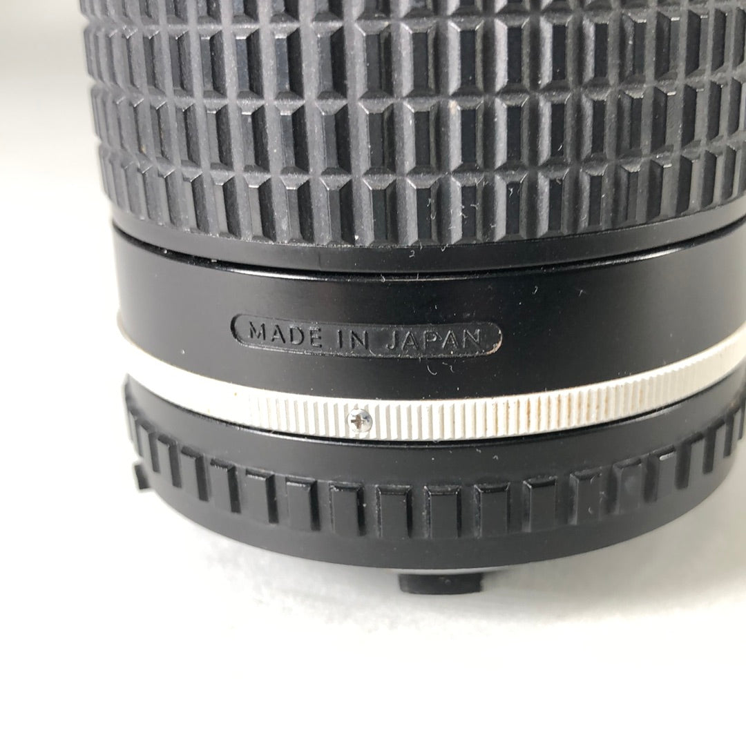 Nikon Telephoto 18-135mm f/2.8