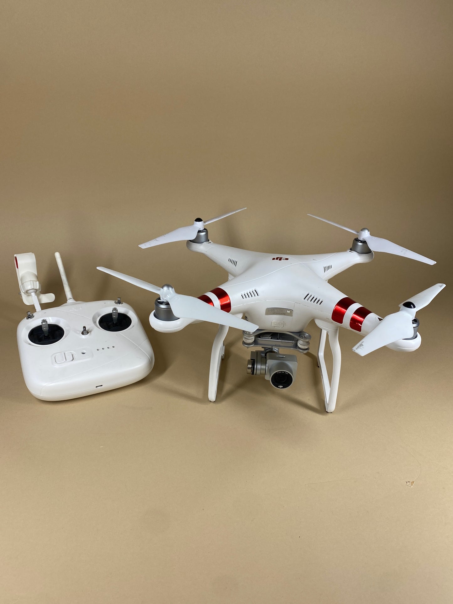 DJI Phantom 3 Standard 4K Quadcopter Camera Drone W321