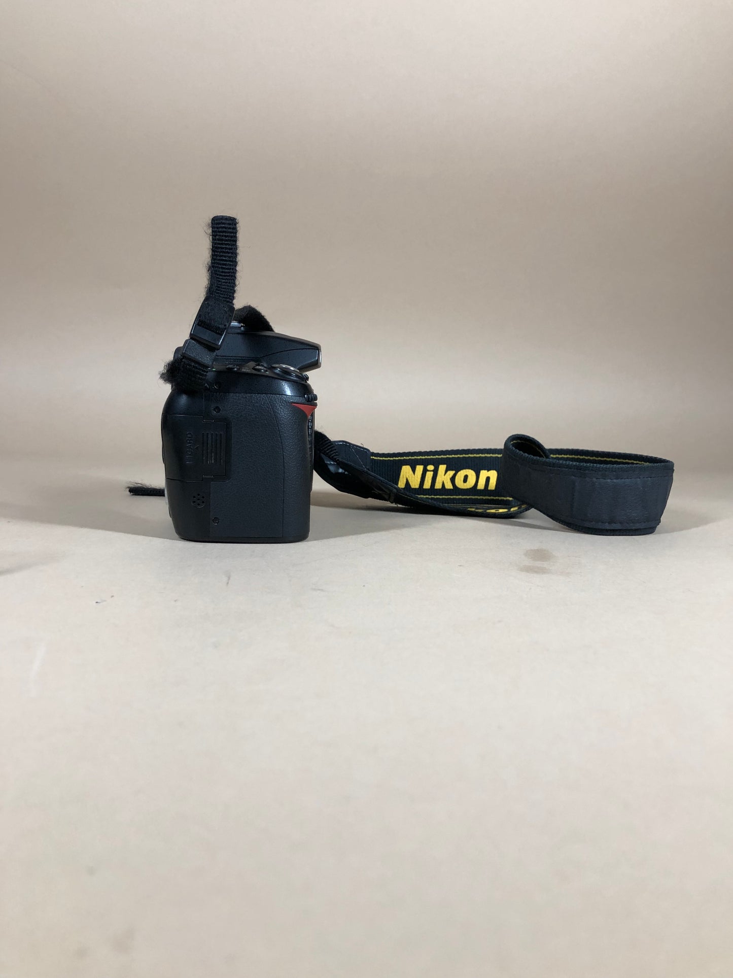 Nikon D90 12.3MP Digital Camera