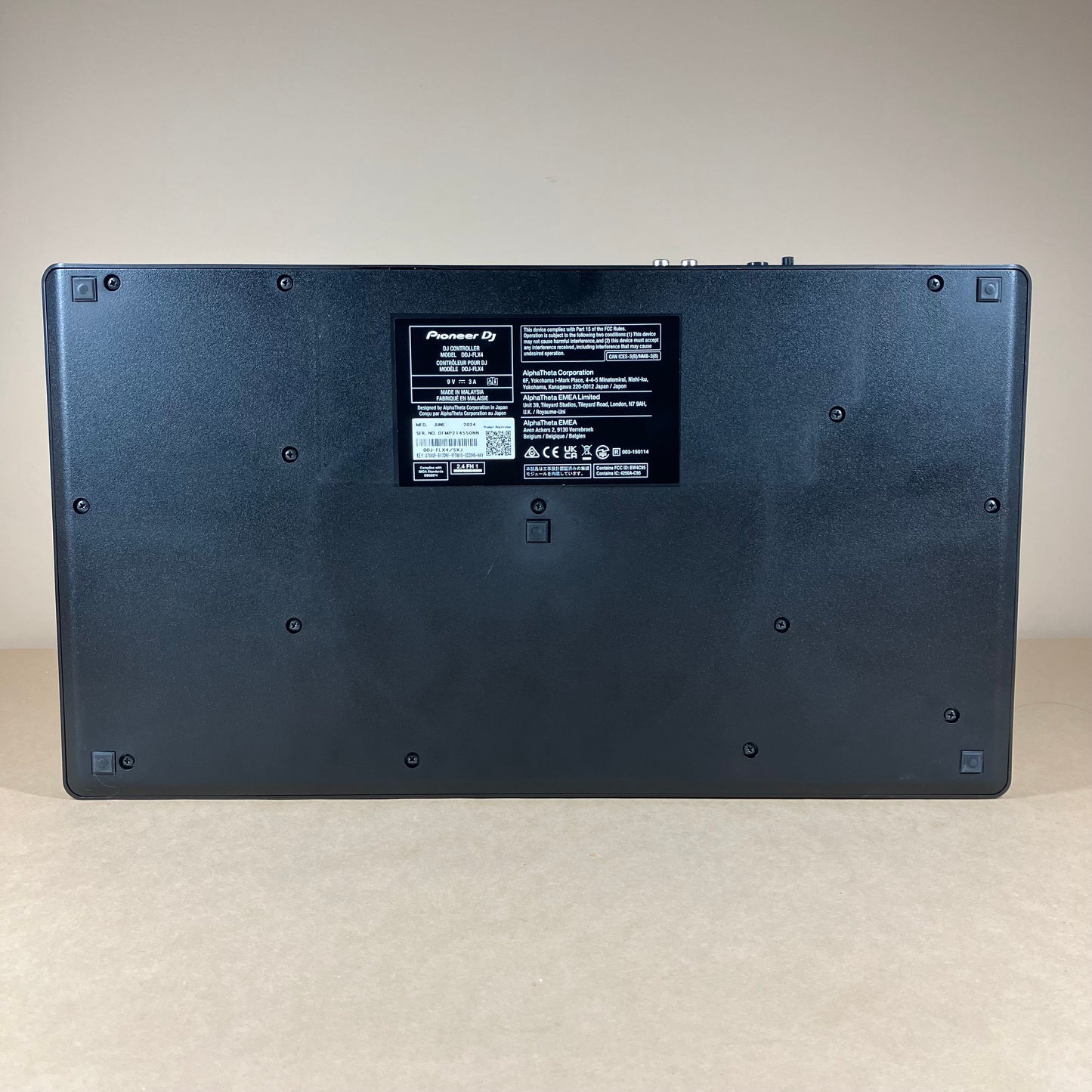 Pioneer DJ DDJ-FLX4 2-Channel Performance DJ Controller