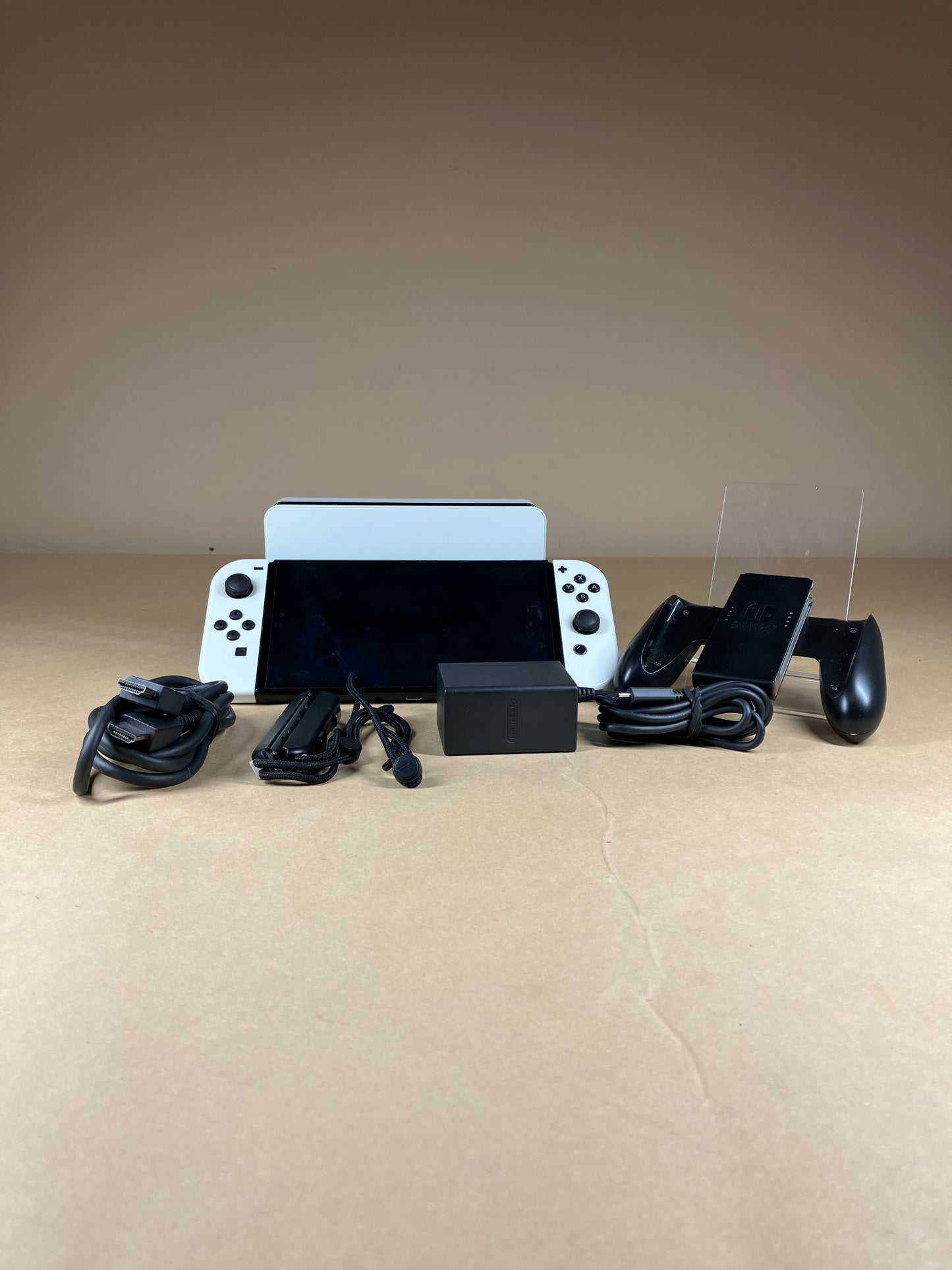 Nintendo Switch OLED Video Game Console HEG-001 Black/White