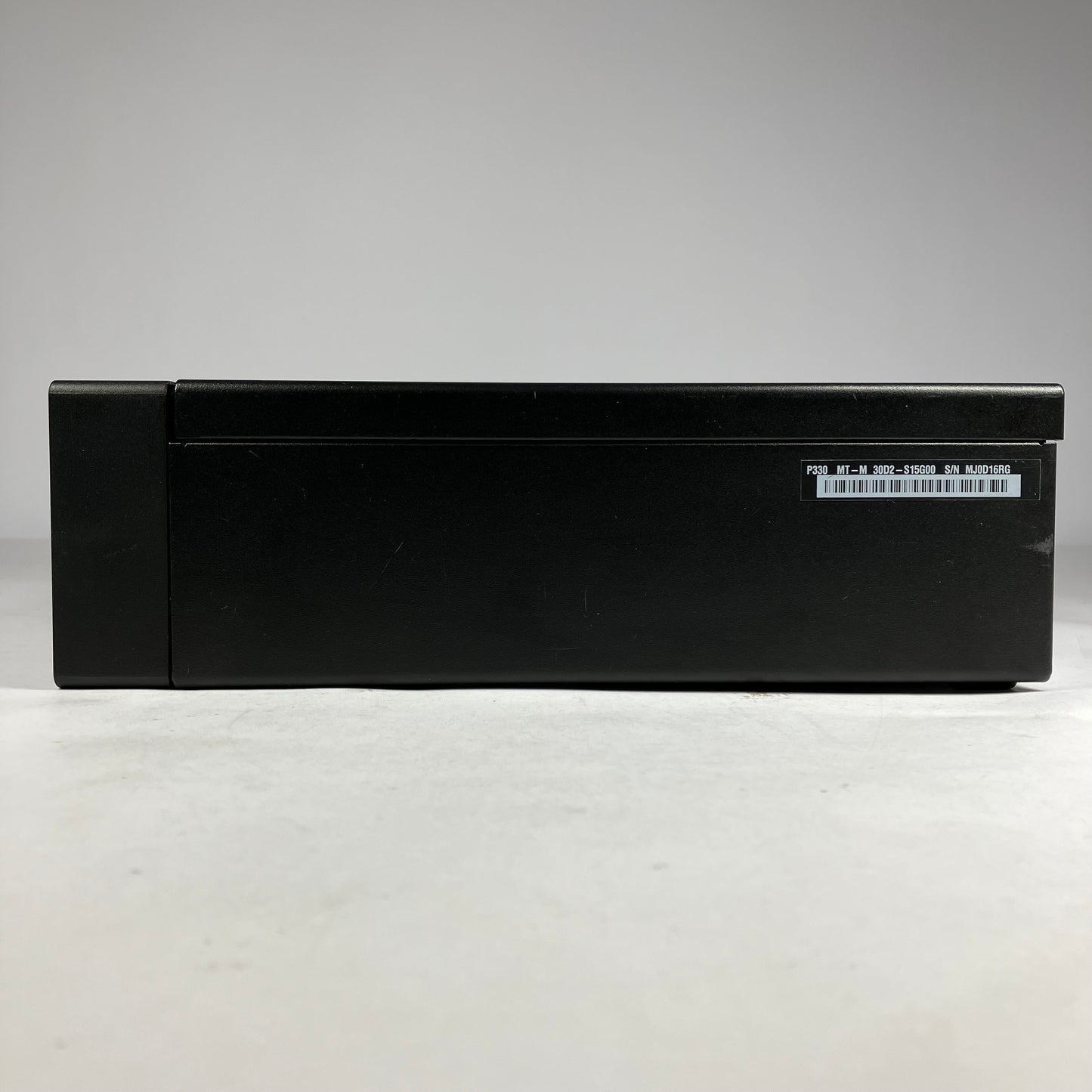 Lenovo ThinkStation P330 SFF Xeon E-2224G 3.40GHz 32GB RAM NO SSD NO OS